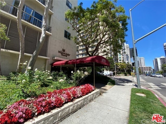 Photo - 10751 Wilshire Blvd Unit 503