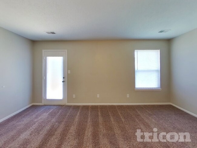 Photo - 7433 Tassel Ct