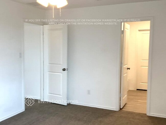 Photo - 165 Parish Ln