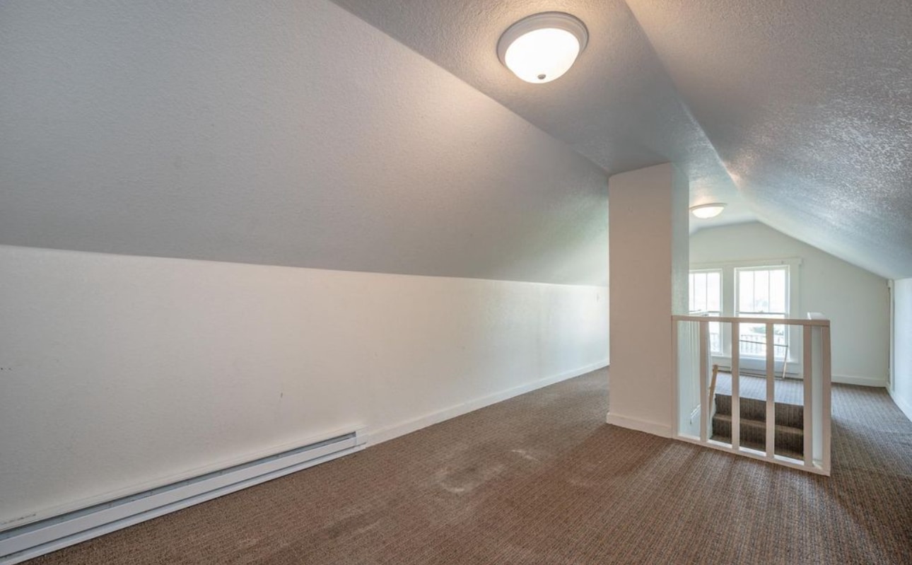 Photo - 914 Maish Ave