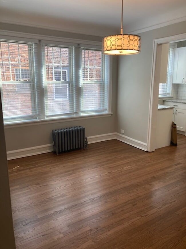 Photo - East Rogers Park One Bedroom Unit 7121-2S