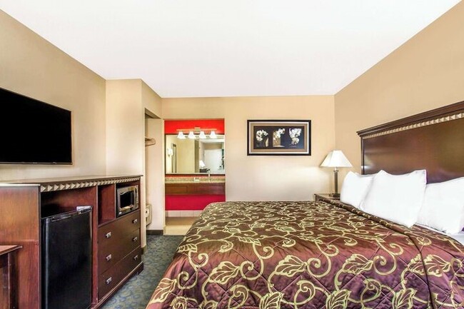 Photo - Broward Village West