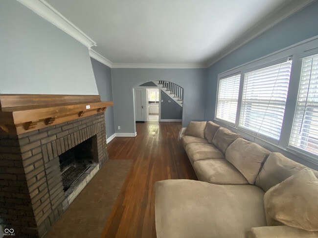 Photo - 5267 N College Ave