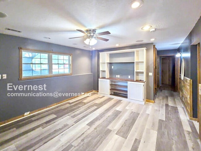 Photo - 1609 W 26th St