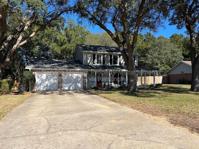 Building Photo - 6004 Players Pl