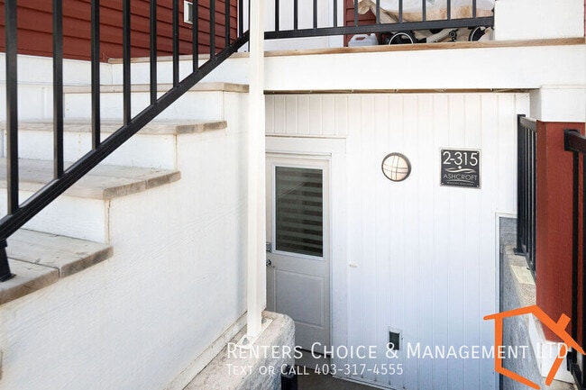 Photo - 2 Bedroom Basement Suite, Insuite Laundry, Assigned Parking