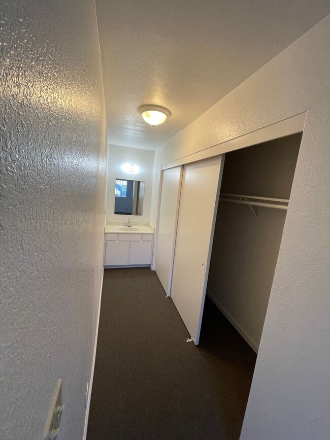 Photo - La Tierra Garden Apartments (2 Bed 1 Bath) Unit 9335-15