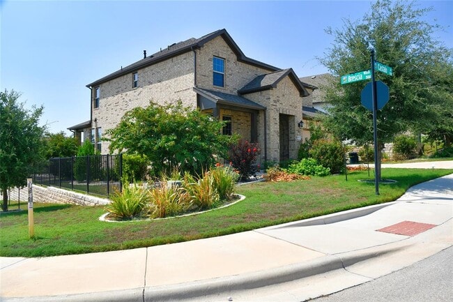 Photo - 1413 Castalo Ln