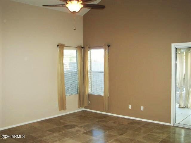 Photo - 3032 E Wahalla Ln