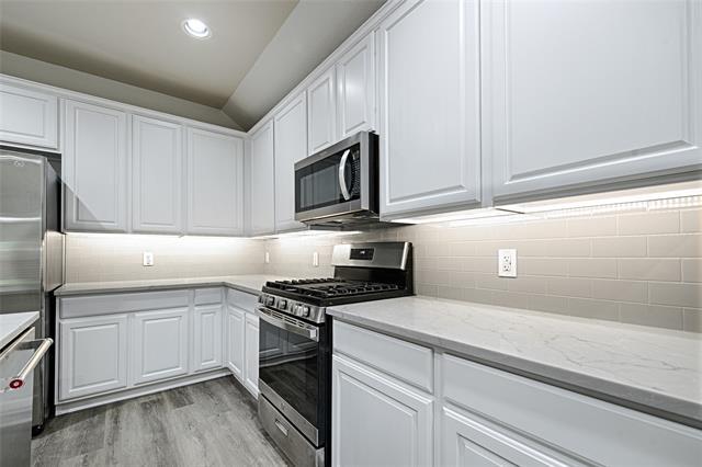 Photo - 325 Perkins Dr