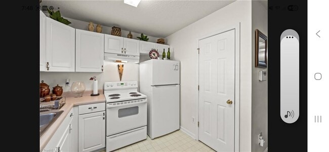 Photo - 4540 Holland Rd