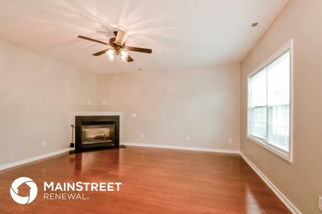 Photo - 4102 Lady Slipper Ln