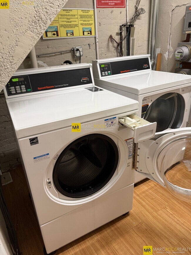 Photo - 479 Beacon St Unidad 3