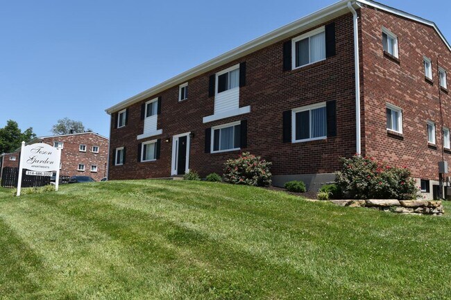 Photo - 45 Teson Garden Walk Apartments Unit D