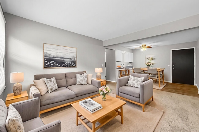 Sala de estar - Trilein Village Apartments