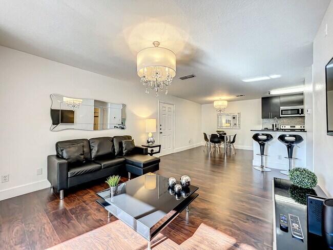 Pissarro Drive, Orlando, FL 32819 - 1 BR 1 BA condo