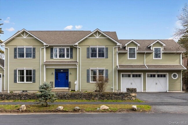 Building Photo - 90 Central Ave