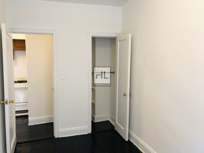 Building Photo - FIRST AVENUE Rental