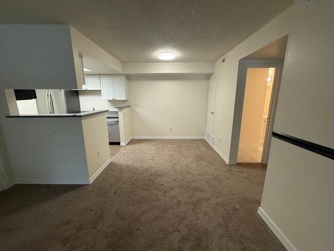 Photo - 1766 S Pitkin Cir Unidad A