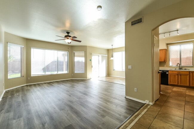 Photo - 17435 N 16th Pl