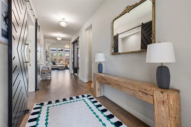 Photo - 1608 Carmine Dr