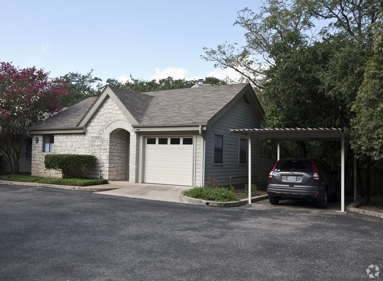 Photo - Arcadia Condominiums