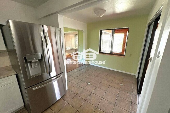 Photo - 3025 50th St S