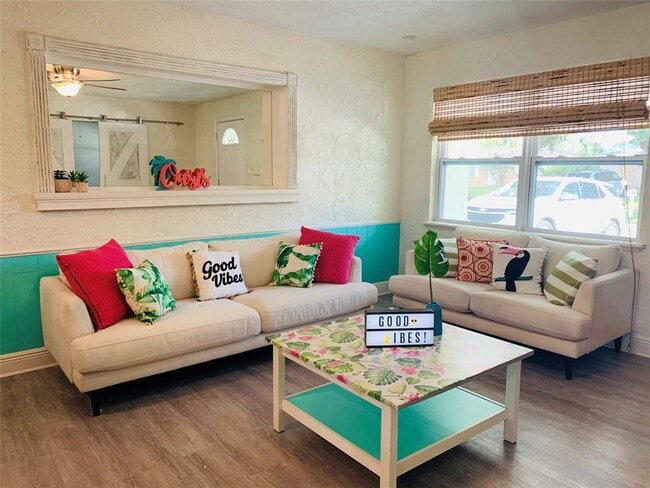 Photo - 4929 Brookmeade Dr