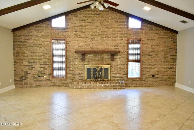 Photo - 130 Derby Woods Dr