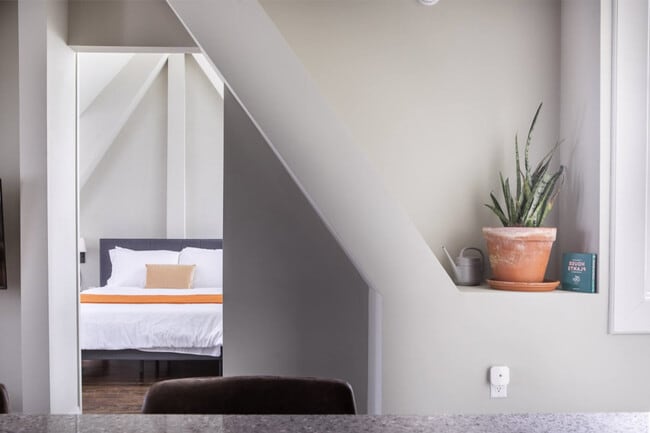 Photo - 225 E Michigan St Unidad SI ID1514881P