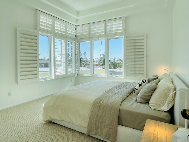 Habitación principal - 6620-6624 La Jolla Blvd