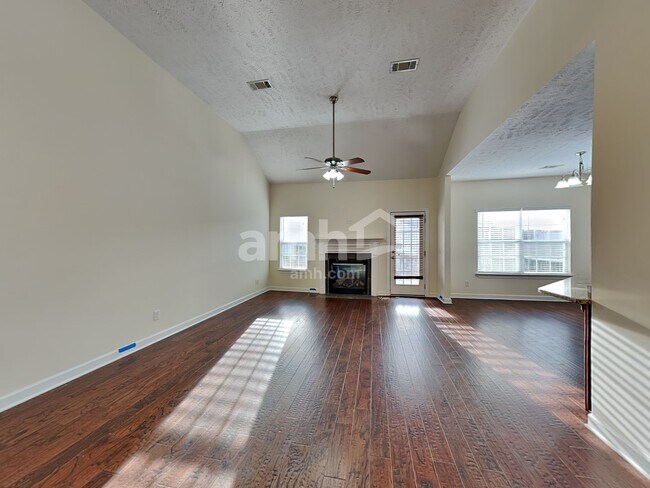 Photo - 7275 Santeelah Way