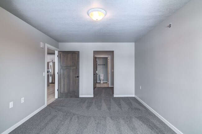 Photo - City Line Heights