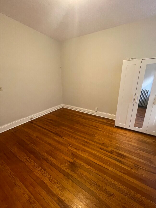 Photo - 33 Euston St