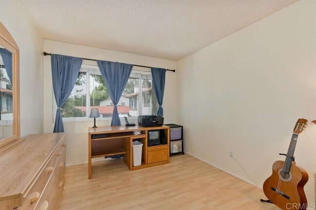 10235 Bell Gardens Dr