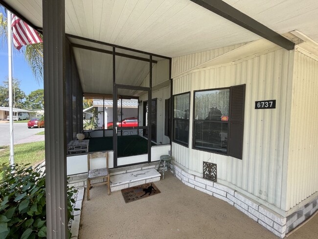 Photo - 2/2 in Harbour View Mobile Manor (40+)