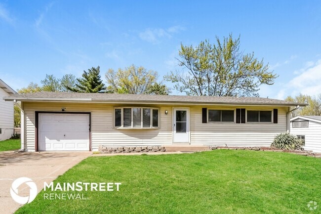 Building Photo - 1759 Hudson Rd Rental