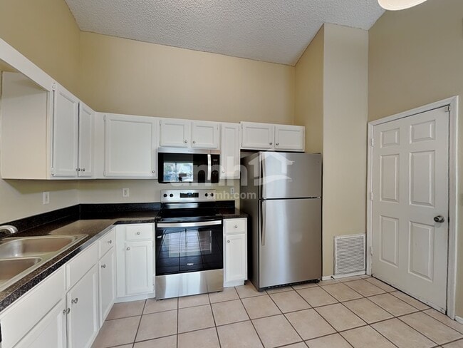 Photo - 893 Ferry Landing Ln