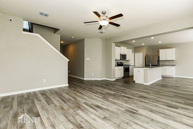 Photo - 2815 Praline Ferry