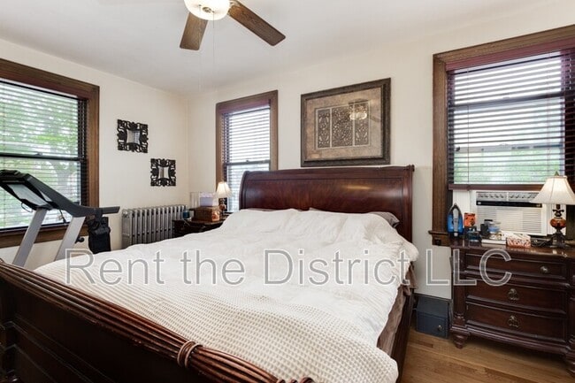 Photo - 5600 3rd St NW