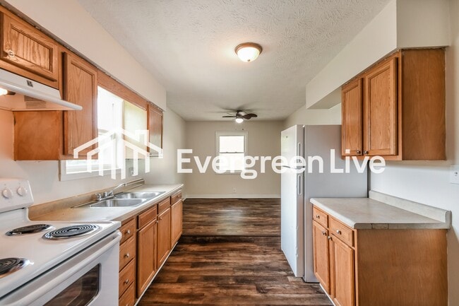 Photo - 4619 N Richardt Ave