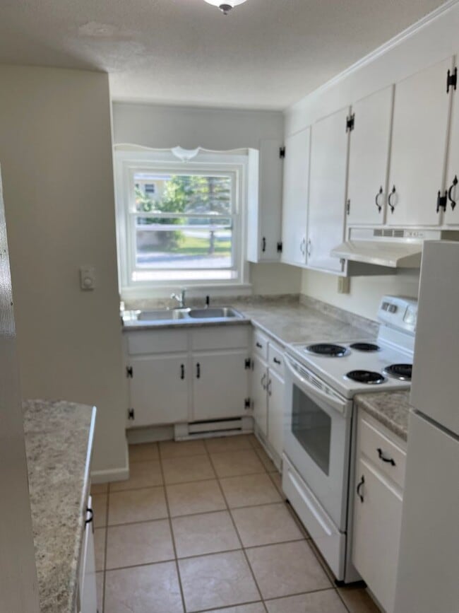 Building Photo - 20 A St Unit 5