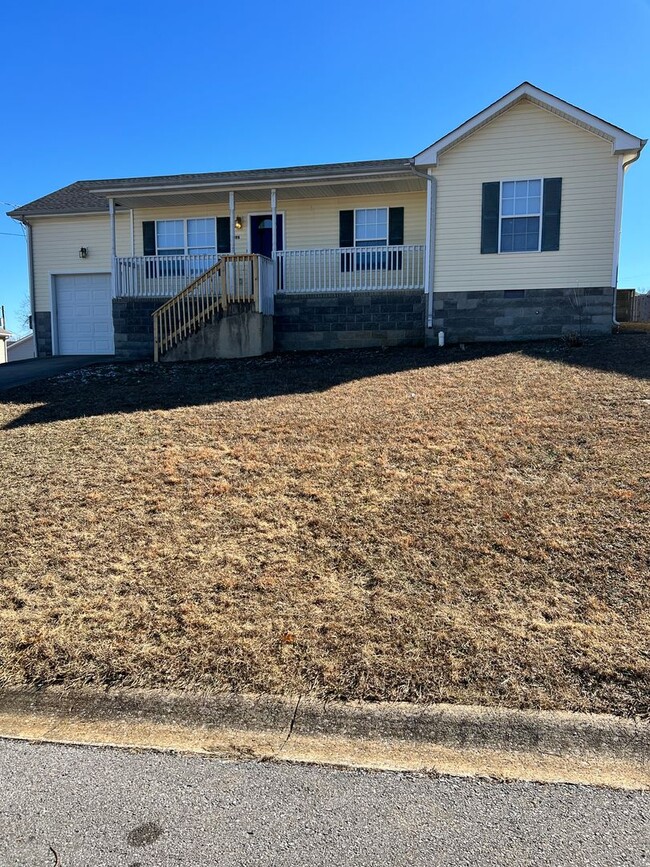 Three Bedroom Close to Post - Three Bedroom Close to Post Casa