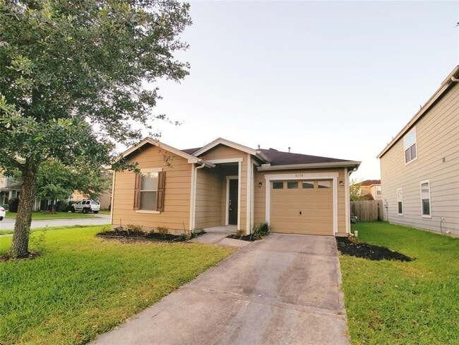 Building Photo - 8138 Forest Glen Dr Rental