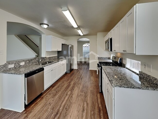 Photo - 6027 Coventry Falls