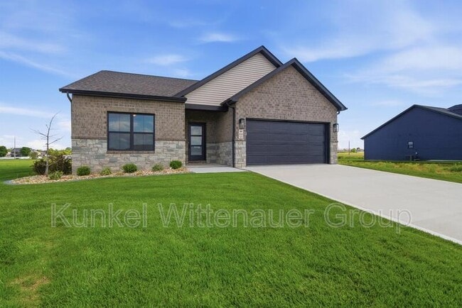 829 Bushwood Way