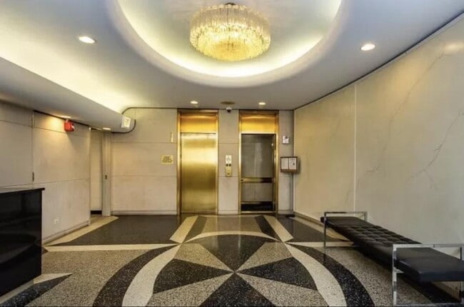 Photo - 0 bedroom in Chicago IL 60610 Unit 16B