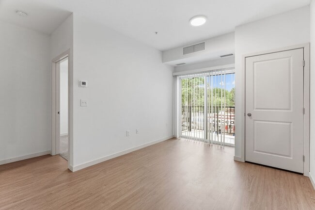 Photo - The Lucy Apartments | St. Paul