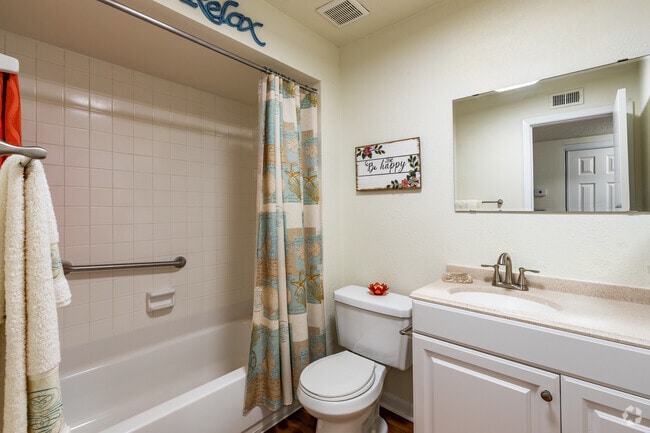 Efficiency, 1 BA - 509SF