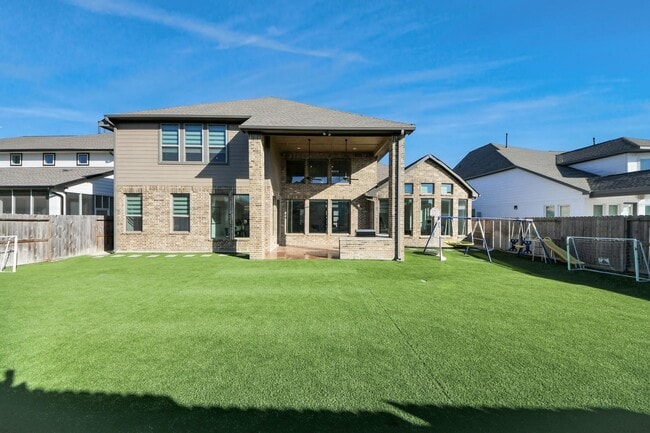 Photo - 10719 Klaria Cres Ct